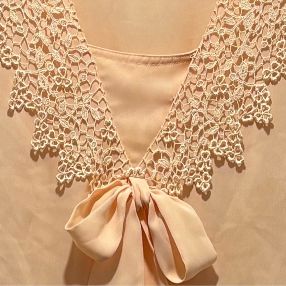 Vintage 80’s Dress Peach Accordion Pleated Pussybow Lace Collar Padded Shoulders - Picture 7 of 16